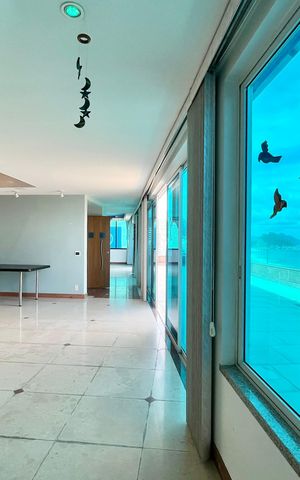 Apartamento à venda com 425m², 4 quartos e 1 vaga Apartamento à venda com 425m², 4 quartos e 1 vagaSala