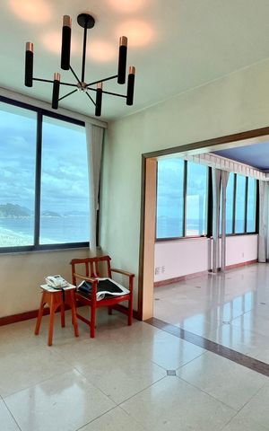 Apartamento à venda com 425m², 4 quartos e 1 vaga Apartamento à venda com 425m², 4 quartos e 1 vagaEscritório