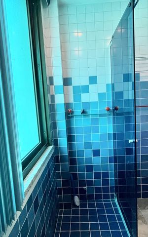 Apartamento à venda com 425m², 4 quartos e 1 vaga Apartamento à venda com 425m², 4 quartos e 1 vagaBanheiro Suíte 1