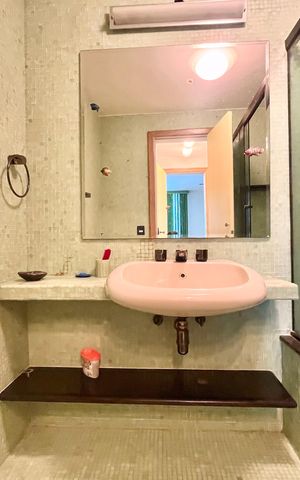 Apartamento à venda com 425m², 4 quartos e 1 vaga Apartamento à venda com 425m², 4 quartos e 1 vagaCloset Suíte 3