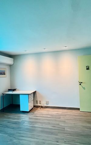 Apartamento à venda com 425m², 4 quartos e 1 vaga Apartamento à venda com 425m², 4 quartos e 1 vagaSuíte 3