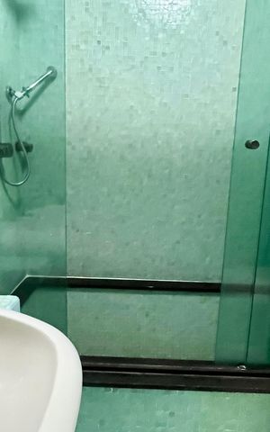 Apartamento à venda com 425m², 4 quartos e 1 vaga Apartamento à venda com 425m², 4 quartos e 1 vagaBanheiro Suíte 3