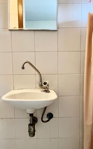 Apartamento à venda com 425m², 4 quartos e 1 vaga Apartamento à venda com 425m², 4 quartos e 1 vagaBanheiro de Serviço