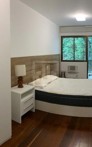 Apartamento à venda com 235m², 3 quartos e 2 vagas