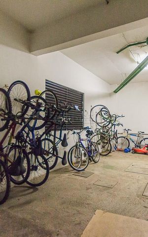 Apartamento à venda com 121m², 3 quartos e 2 vagas Apartamento à venda com 121m², 3 quartos e 2 vagasÁrea comum