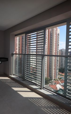 Apartamento à venda com 87m², 3 quartos e 1 vagaVaranda