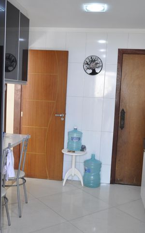 Apartamento à venda com 85m², 2 quartos e 1 vagaCozinha