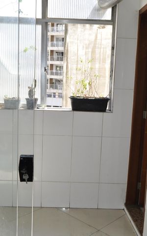 Apartamento à venda com 85m², 2 quartos e 1 vagaÁrea de Serviço