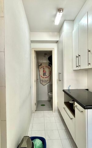 Apartamento à venda com 99m², 3 quartos e 2 vagas Apartamento à venda com 99m², 3 quartos e 2 vagasÁrea de Serviço