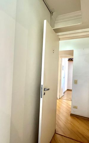 Apartamento à venda com 99m², 3 quartos e 2 vagas Apartamento à venda com 99m², 3 quartos e 2 vagasSuíte
