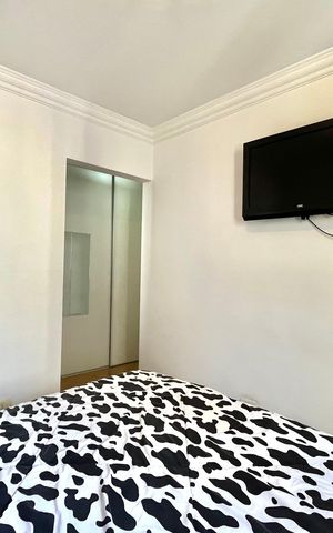 Apartamento à venda com 99m², 3 quartos e 2 vagas Apartamento à venda com 99m², 3 quartos e 2 vagasSuíte