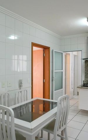 Apartamento para alugar com 123m², 3 quartos e 3 vagasCozinha