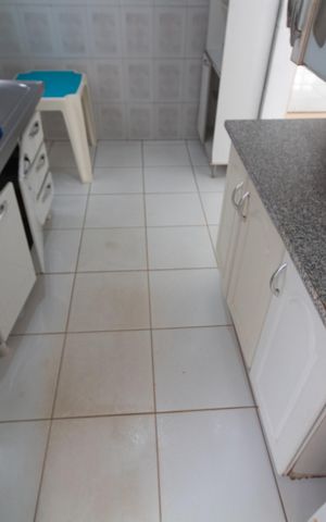 Casa à venda com 160m², 3 quartos e 2 vagas Casa à venda com 160m², 3 quartos e 2 vagasCozinha