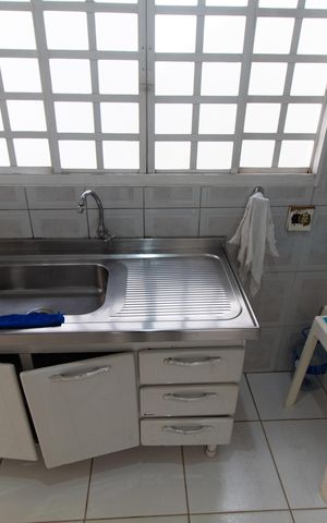Casa à venda com 160m², 3 quartos e 2 vagas Casa à venda com 160m², 3 quartos e 2 vagasCozinha
