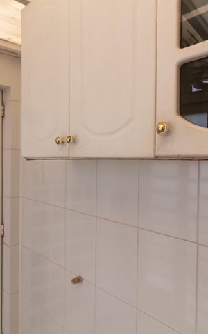 Casa à venda com 160m², 3 quartos e 2 vagas Casa à venda com 160m², 3 quartos e 2 vagasÁrea de Serviço