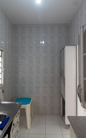 Casa à venda com 160m², 3 quartos e 2 vagas Casa à venda com 160m², 3 quartos e 2 vagasCozinha