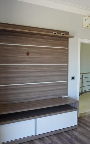 Casa de condomínio para alugar com 330m², 4 quartos e 4 vagasSuíte 
