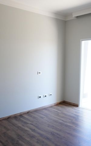 Casa de condomínio para alugar com 330m², 4 quartos e 4 vagasSemi Suíte 1