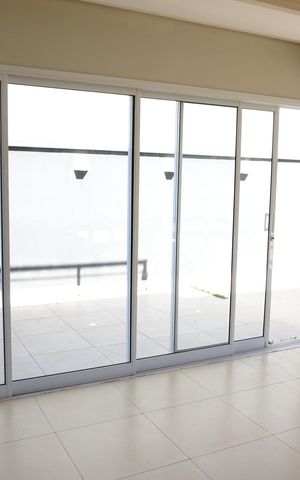 Casa de condomínio para alugar com 330m², 4 quartos e 4 vagasEspaço Gourmet