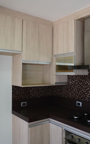 Casa de condomínio para alugar com 330m², 4 quartos e 4 vagasCozinha