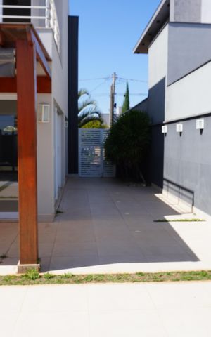 Casa de condomínio para alugar com 330m², 4 quartos e 4 vagasQuintal