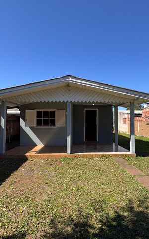 Casa à venda com 96m², 2 quartos e 1 vagaÁrea comum