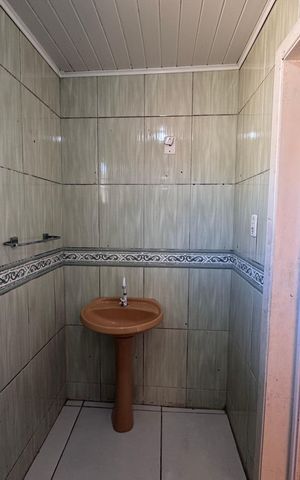 Casa à venda com 96m², 2 quartos e 1 vagaBanheiro