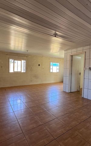 Casa à venda com 96m², 2 quartos e 1 vagaSala/Cozinha