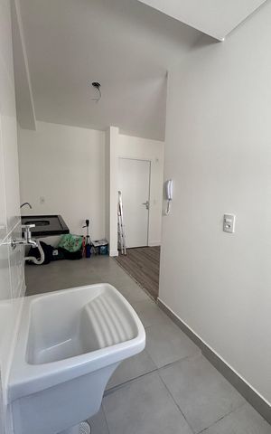 Apartamento à venda com 40m², 1 quarto e 1 vaga Apartamento à venda com 40m², 1 quarto e 1 vagaÁrea de Serviço