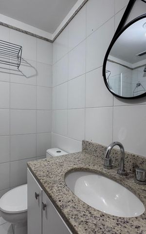 Apartamento à venda com 70m², 2 quartos e 1 vaga Apartamento à venda com 70m², 2 quartos e 1 vagaBanheiro Social