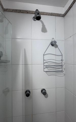 Apartamento à venda com 70m², 2 quartos e 1 vaga Apartamento à venda com 70m², 2 quartos e 1 vagaBanheiro Social