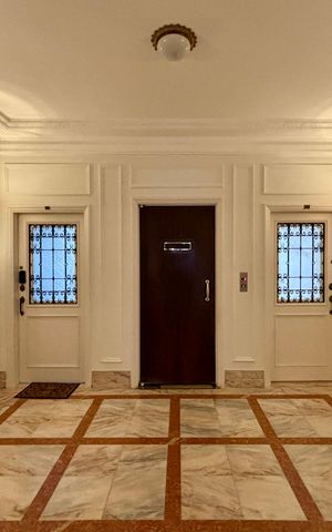 Apartamento para alugar com 150m², 3 quartos e sem vaga Apartamento para alugar com 150m², 3 quartos e sem vagaPortaria