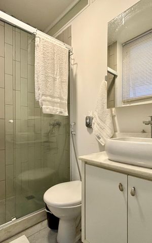 Apartamento para alugar com 150m², 3 quartos e sem vaga Apartamento para alugar com 150m², 3 quartos e sem vagaBanheiro da Suíte