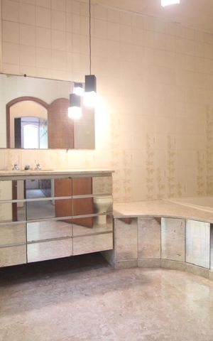 Casa para alugar com 800m², 5 quartos e 6 vagasBanheiro da Suíte 1
