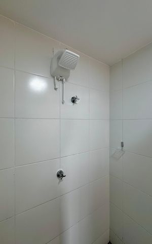 Studio para alugar com 26m², 0 quarto e sem vaga Studio para alugar com 26m², 0 quarto e sem vagaBanheiro