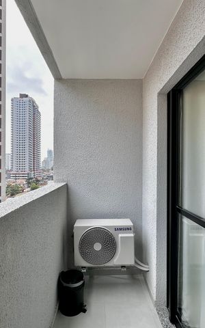 Studio para alugar com 26m², 0 quarto e sem vaga Studio para alugar com 26m², 0 quarto e sem vagaSacada