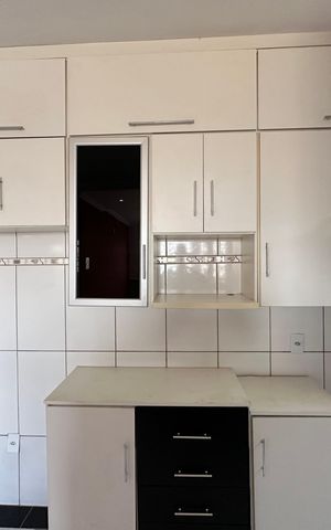 Casa à venda com 50m², 2 quartos e sem vaga