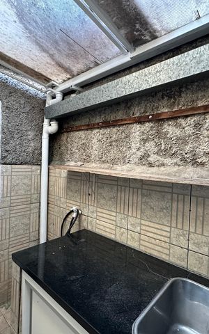 Casa à venda com 50m², 2 quartos e sem vaga