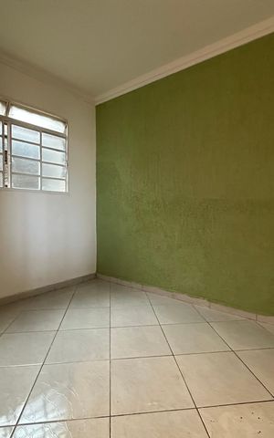 Casa à venda com 50m², 2 quartos e sem vaga