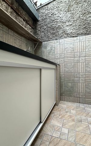 Casa à venda com 50m², 2 quartos e sem vaga