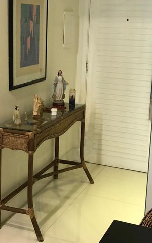 Apartamento à venda com 65m², 2 quartos e 1 vaga Apartamento à venda com 65m², 2 quartos e 1 vagaSala