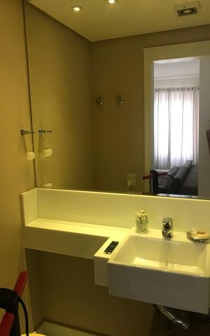 Apartamento à venda com 65m², 2 quartos e 1 vaga Apartamento à venda com 65m², 2 quartos e 1 vagaBanheiro