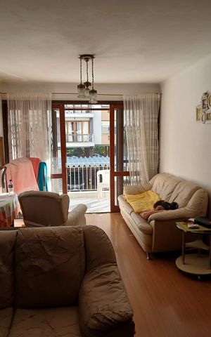 Apartamento à venda com 132m², 3 quartos e 1 vaga Apartamento à venda com 132m², 3 quartos e 1 vagaSala
