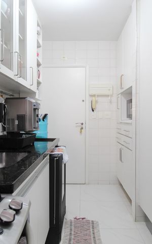 Apartamento à venda com 108m², 3 quartos e 3 vagasCozinha