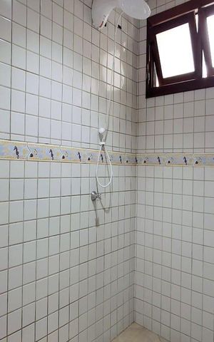 Casa para alugar com 260m², 3 quartos e 3 vagas Casa para alugar com 260m², 3 quartos e 3 vagasÁrea comum