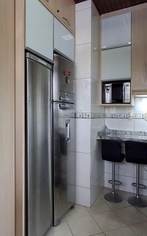Casa para alugar com 260m², 3 quartos e 3 vagas Casa para alugar com 260m², 3 quartos e 3 vagasCozinha
