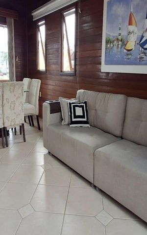 Casa para alugar com 260m², 3 quartos e 3 vagas Casa para alugar com 260m², 3 quartos e 3 vagasSala
