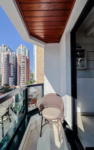 Apartamento à venda com 124m², 3 quartos e 2 vagasVaranda da Suíte 1