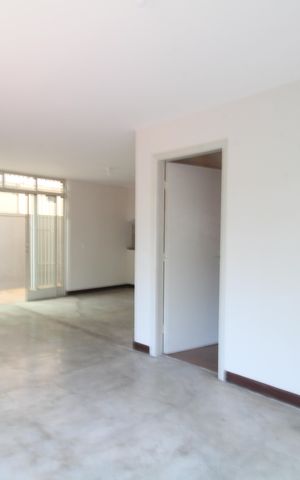 Casa à venda com 250m², 3 quartos e 4 vagasSala