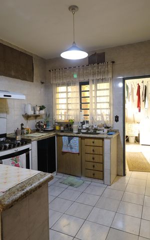 Casa à venda com 450m², 7 quartos e 3 vagasCozinha